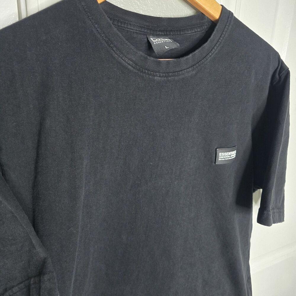 Essentials By Drill Clothing Men's Large Black Tee
